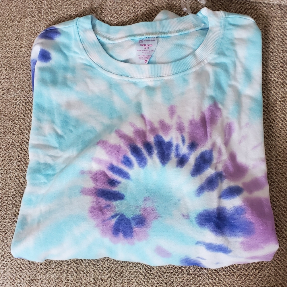 Tie dyed crop sweatshirt